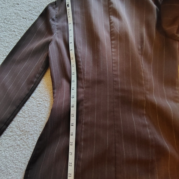 Jodi Kristopher Brown Pinstripe Double-Breasted Blazer - Picture 4 of 8